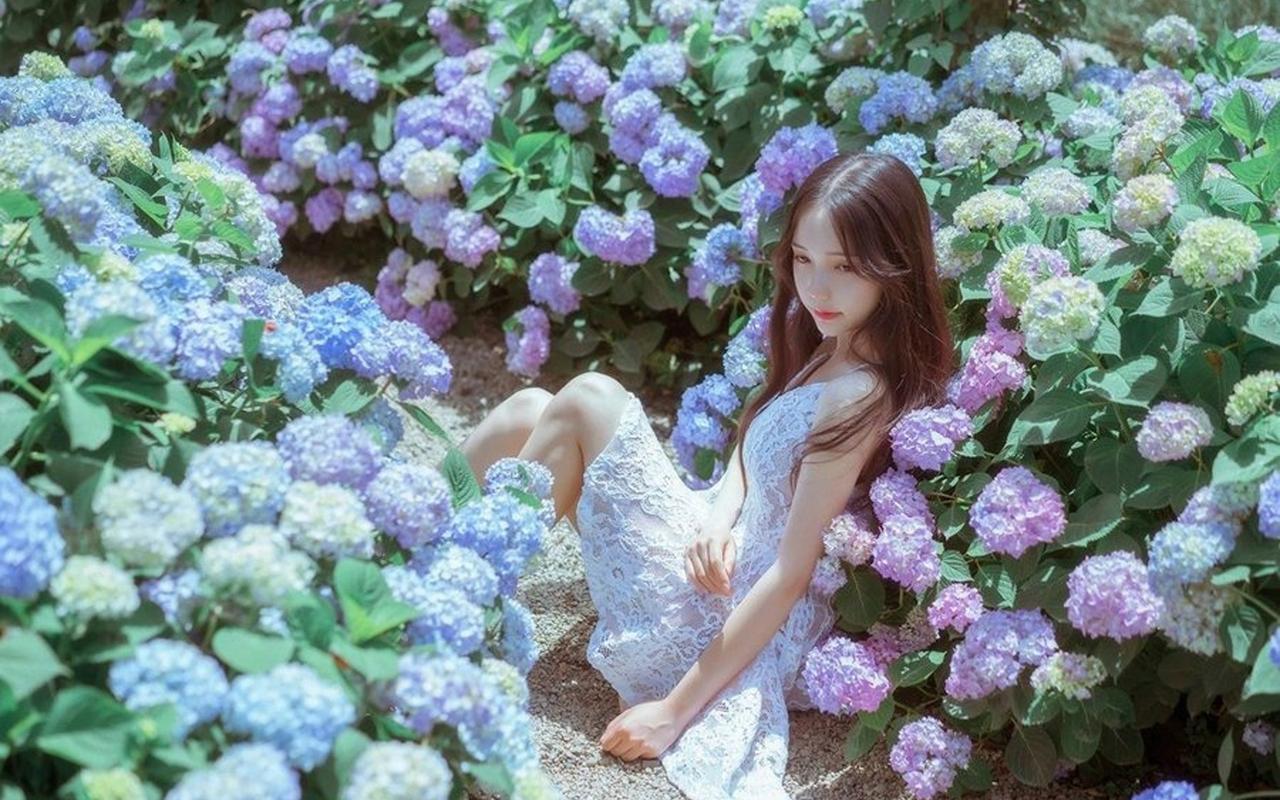 李强同澳大利亚总理阿尔巴尼斯举行第十轮中澳总理年度会晤